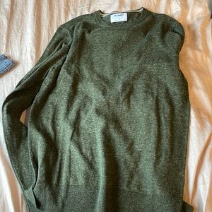 Old Navy Sweater